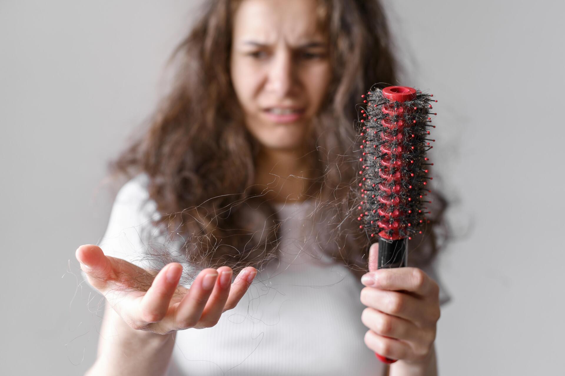 Médico que trata queda de cabelo