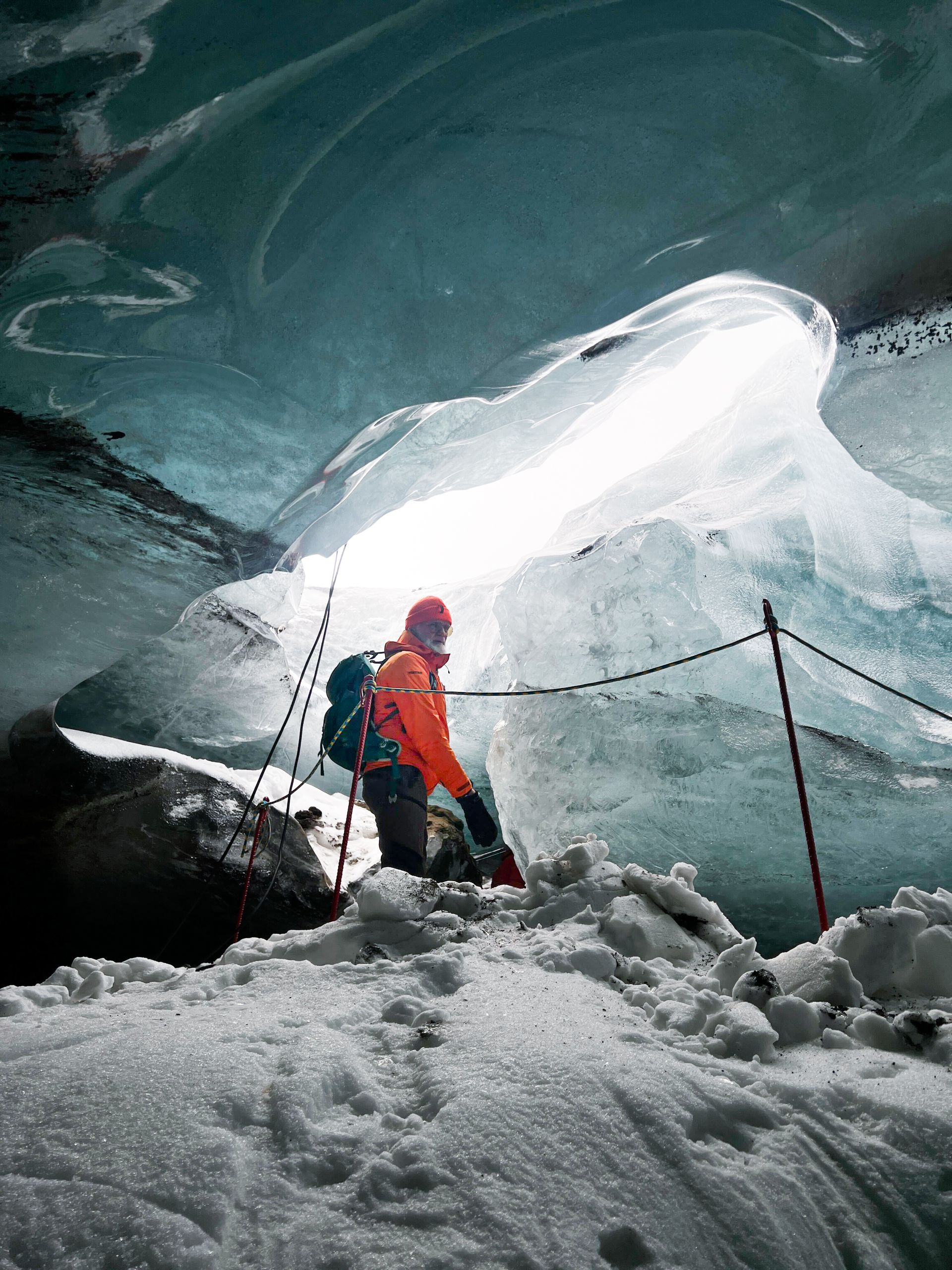 A guest of Sleipnir Glacier Tours visits an ice cave during an Ice Cave Tour with Sleipnir Glacier Tours.
Sleipnir’s natural ice cave season starts November 1. Learn what happens on the Langjökull tour, what to wear and how to depart from Gullfoss.