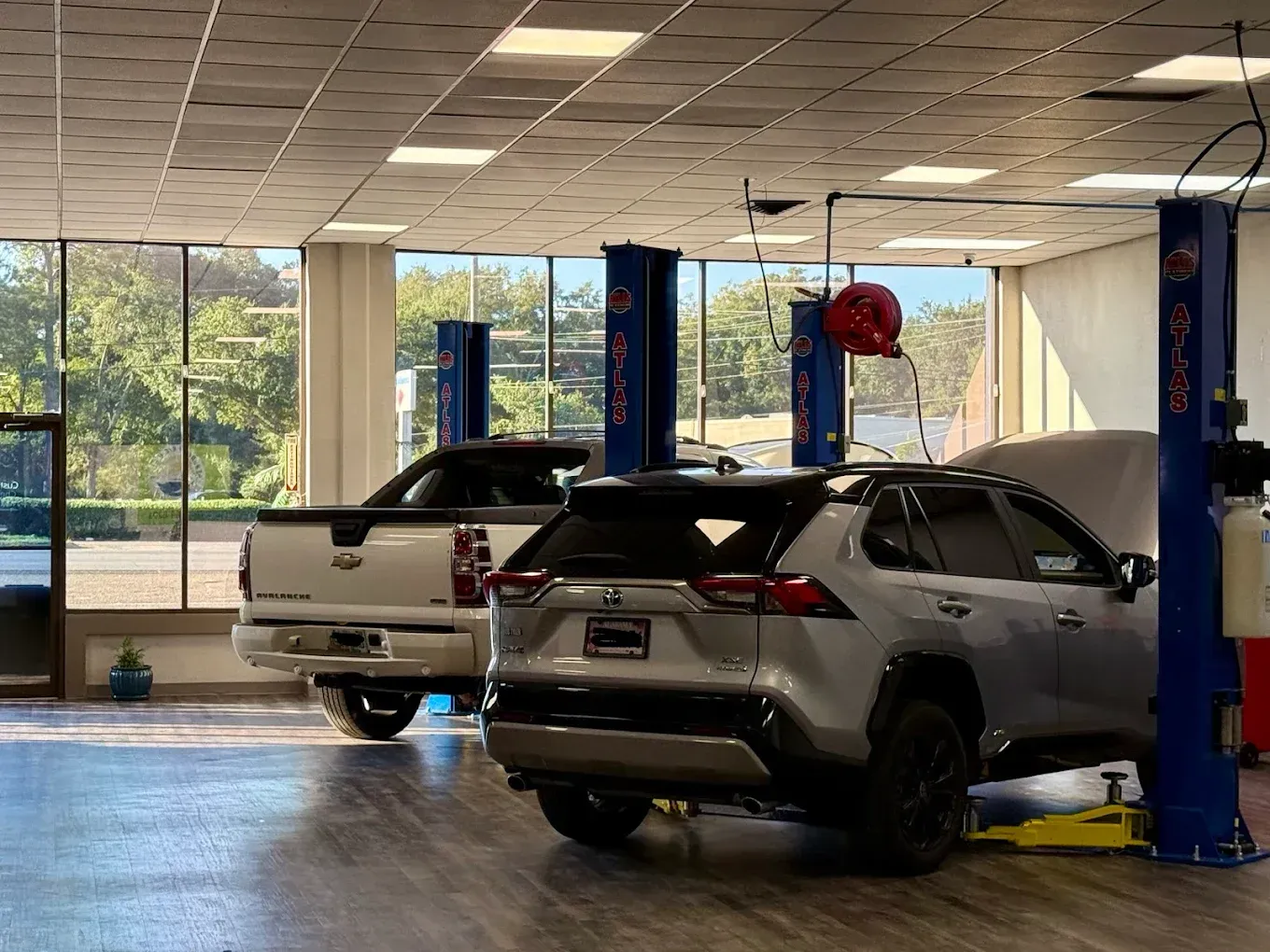 Silver SUV | Best Mechanic in Pensacola, FL - Pensacola AC & Auto Service Center
