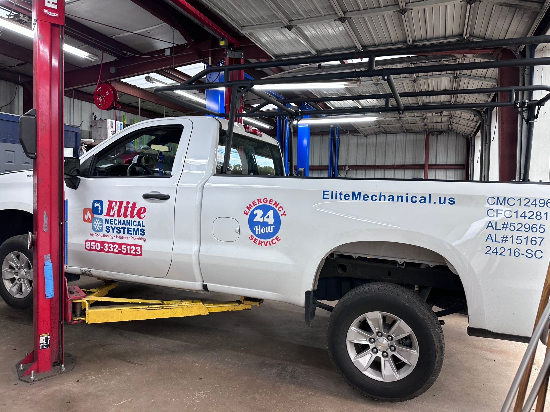 White Pick-up Truck | Best Mechanic in Pensacola, FL - Pensacola AC & Auto Service Center