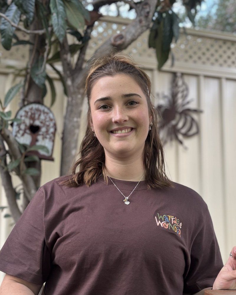 Holly from the Wattle & Wonder Winthrop team