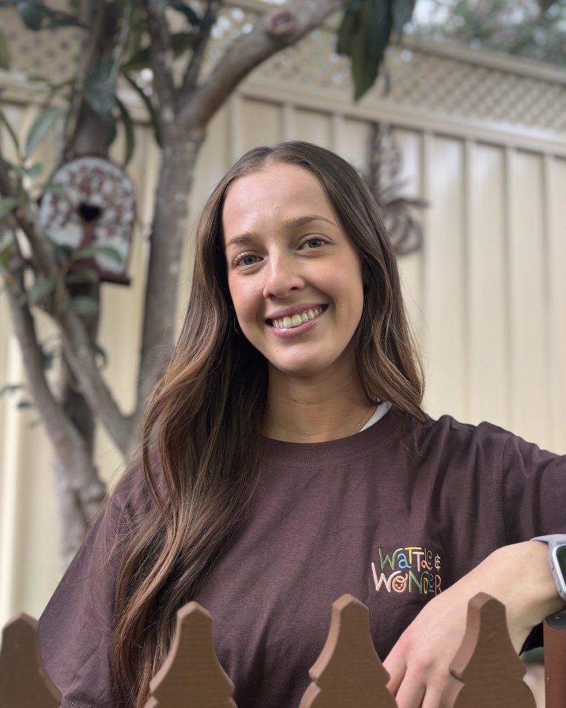Tia from the Wattle & Wonder Winthrop team