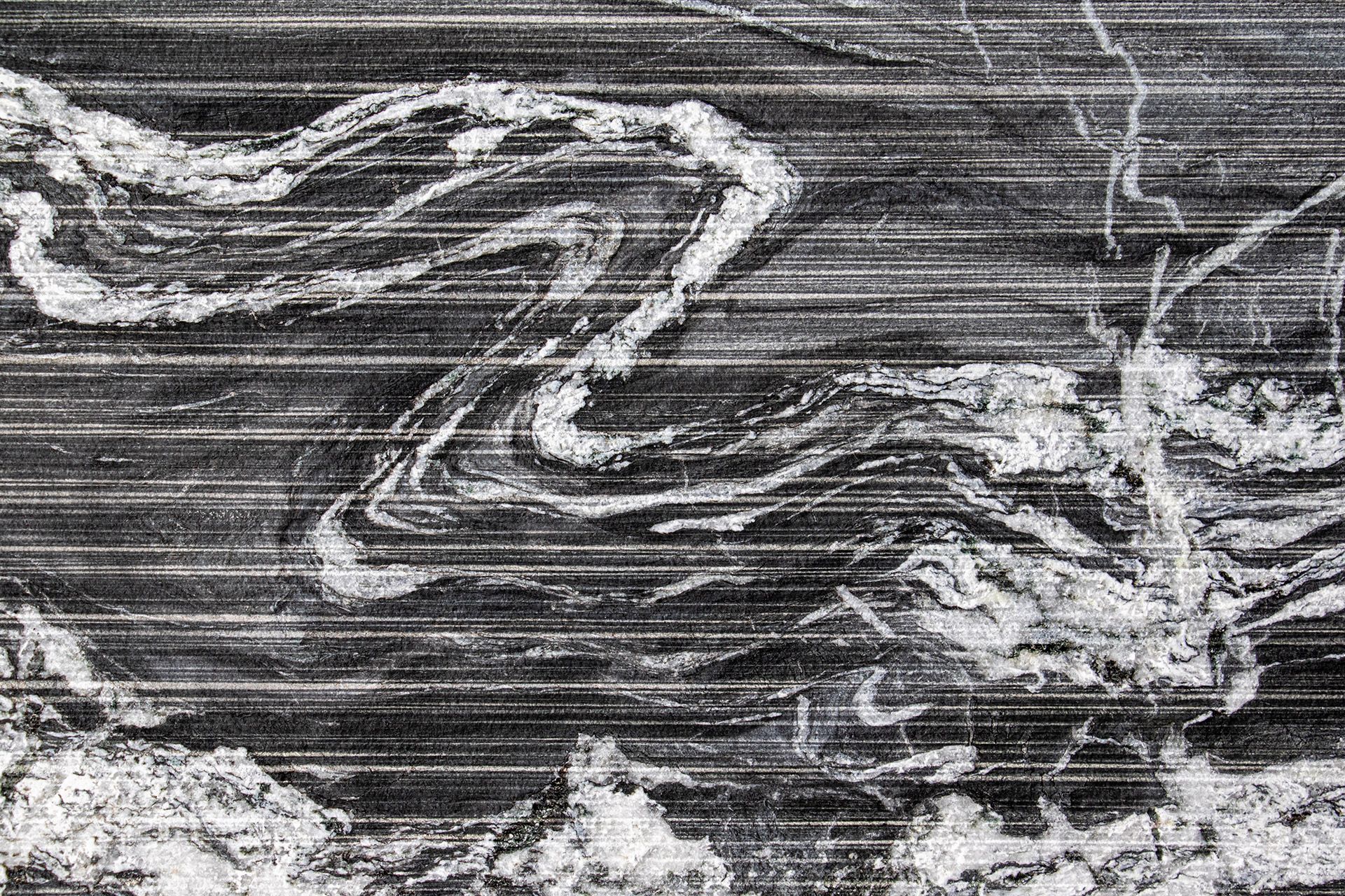 Belvedere White Vein Stratos Finish