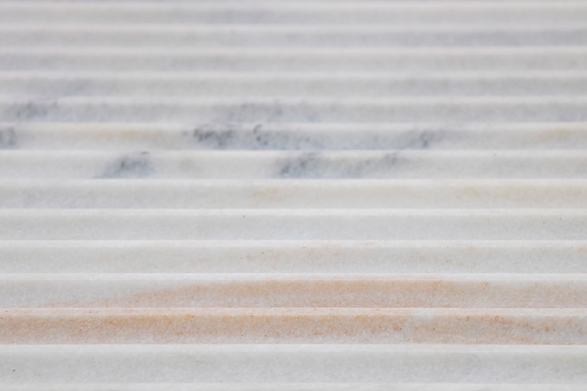 Bianco Lasa Covelano Fantastico Flut Finish