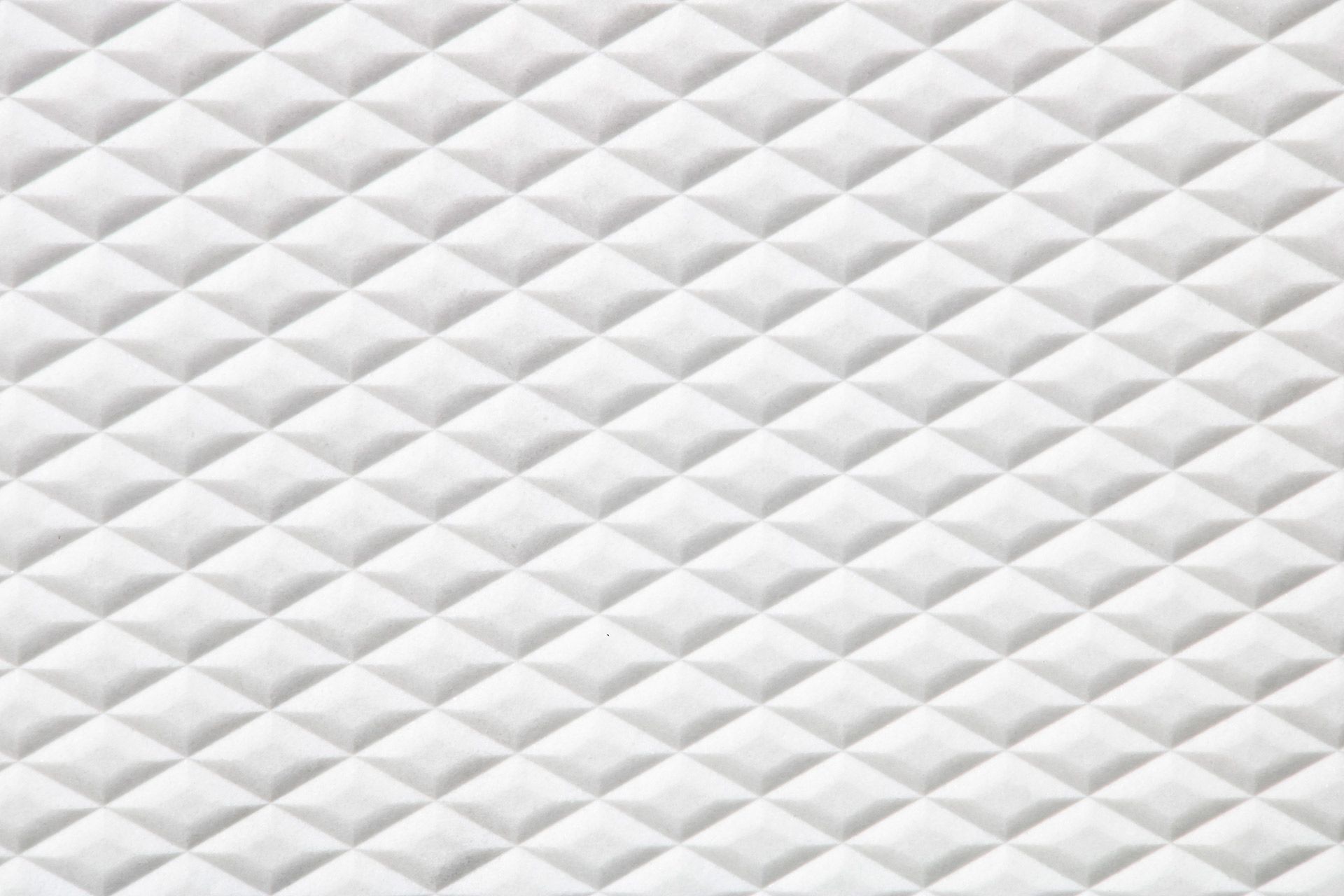 Bianco Velluto Capitonne Finish