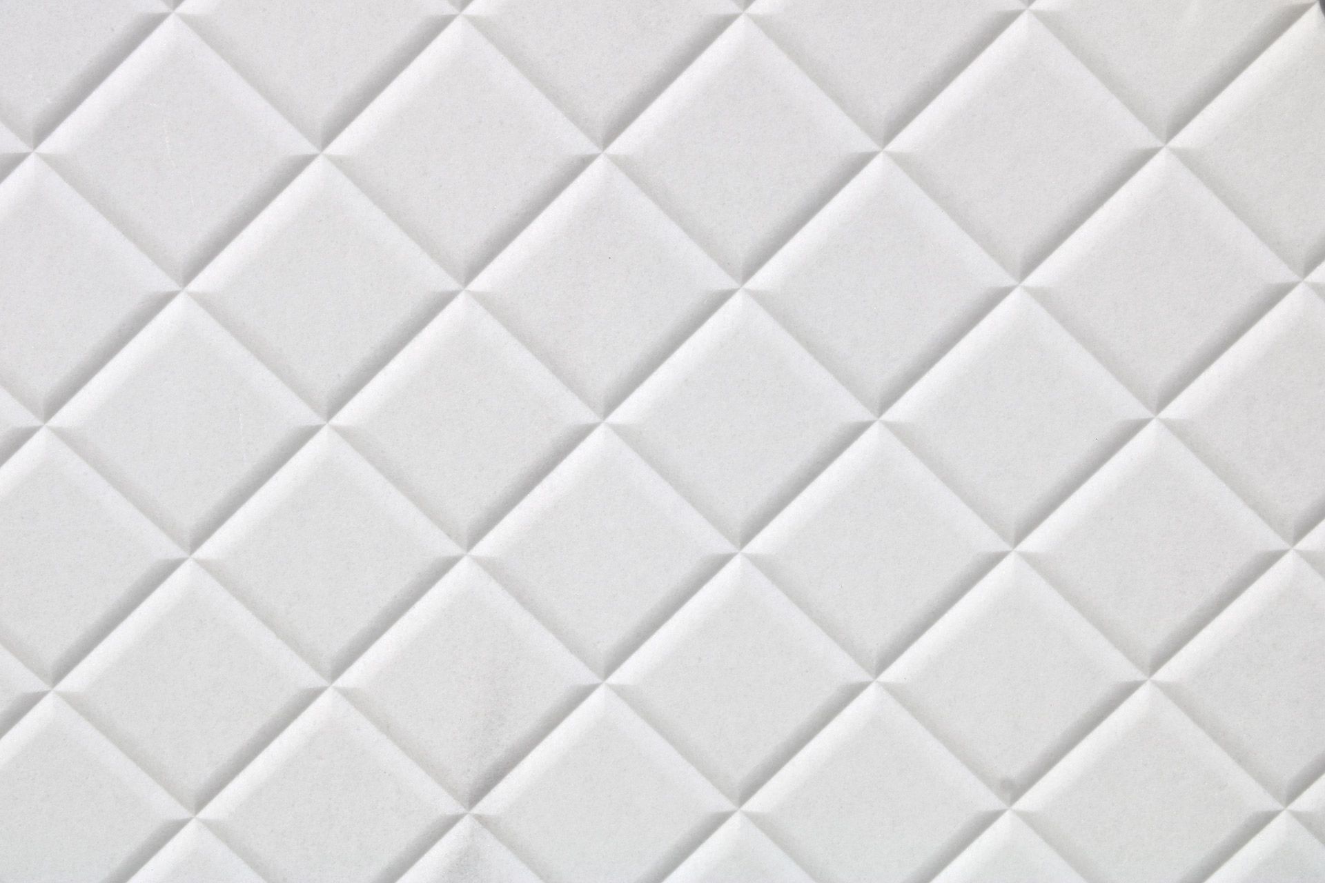 Bianco Velluto Quilt Finish