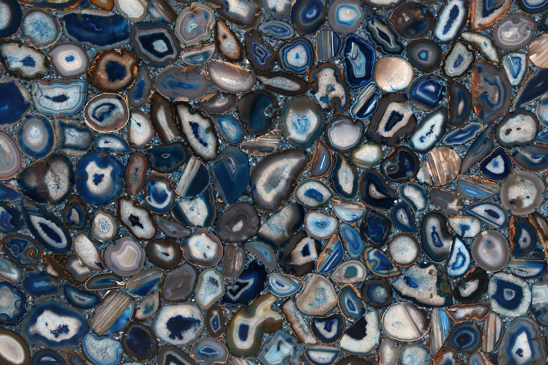 Blue Agate Dark Giant Cu