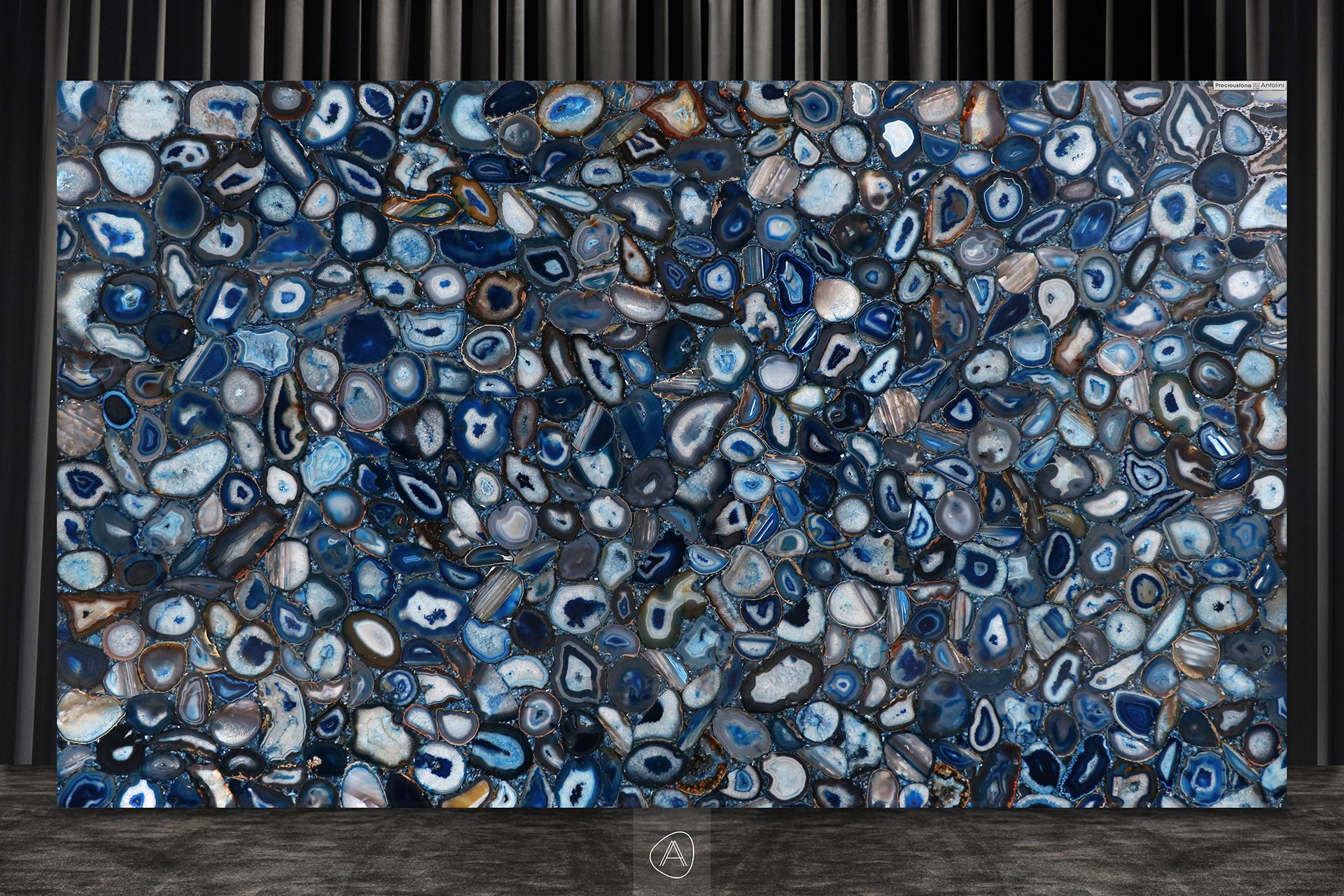 Blue Agate Dark Giant