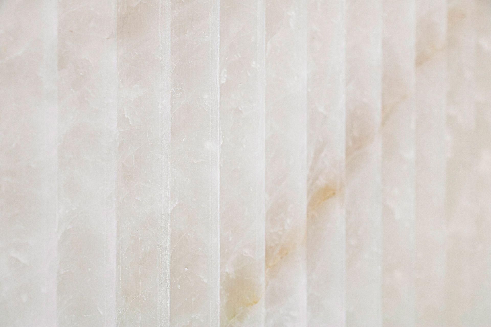 Cristallo Traslux Flut Finish