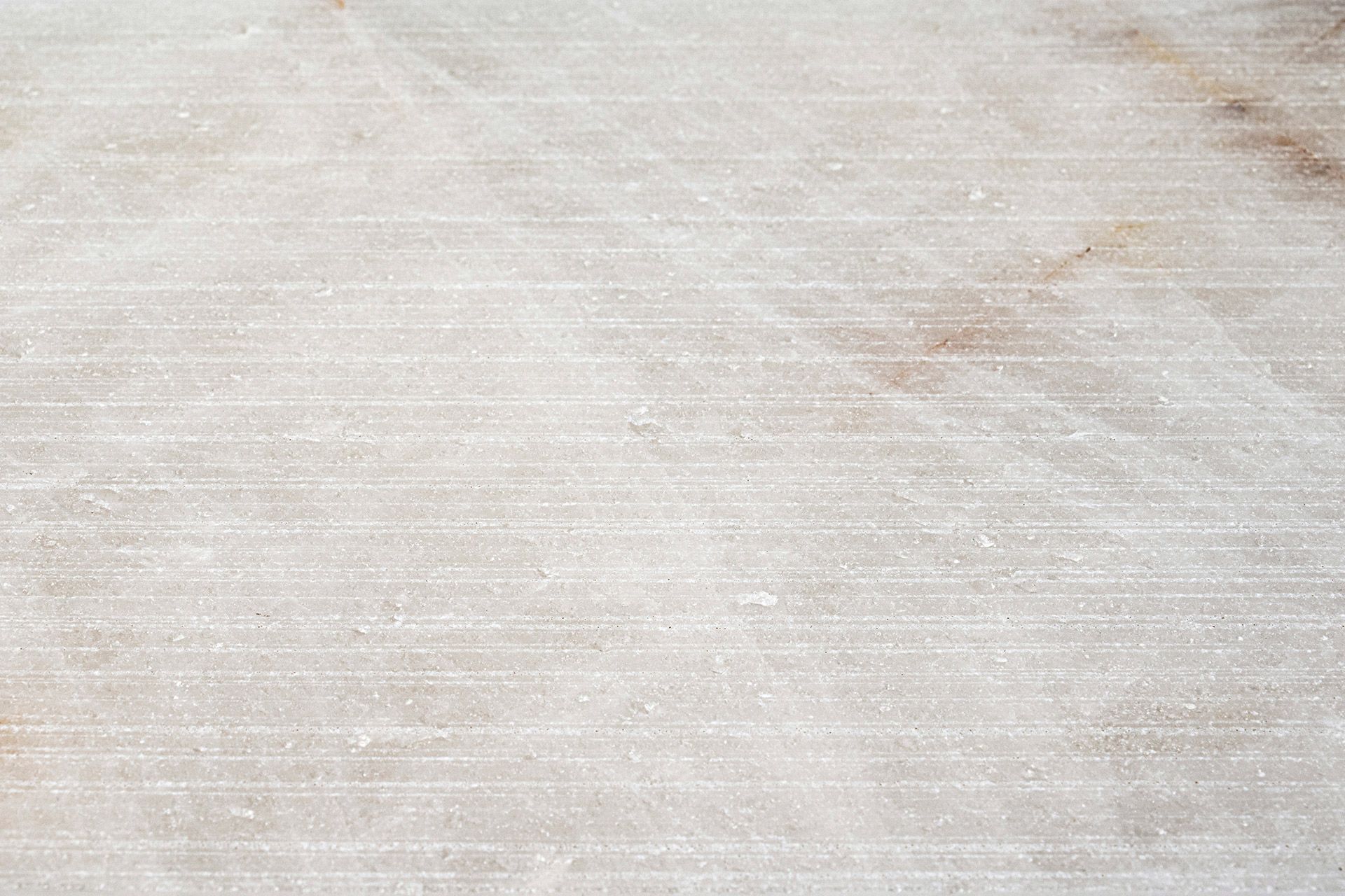 Cristallo Traslux Striato Finish