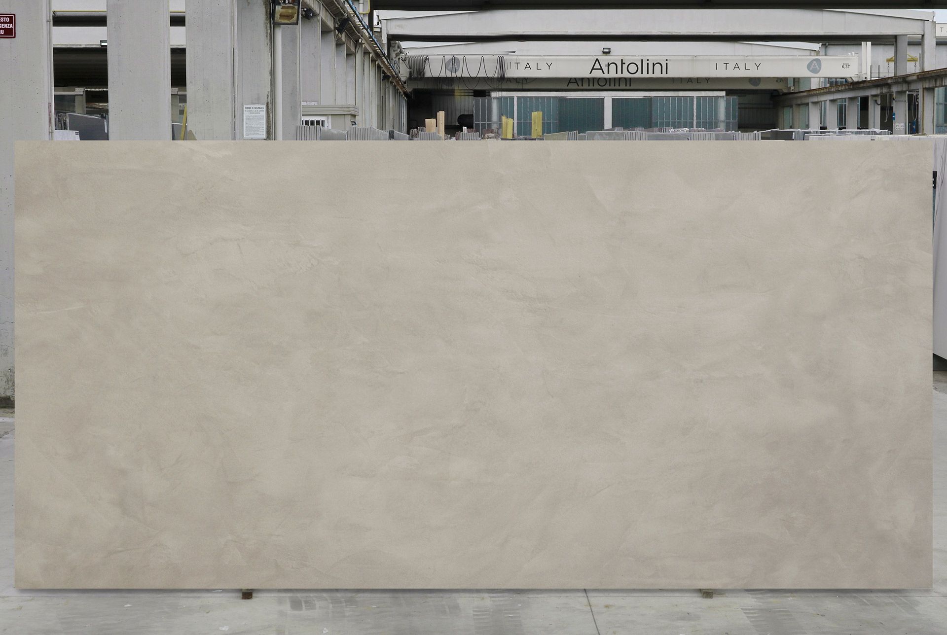 Cement Beige Tech