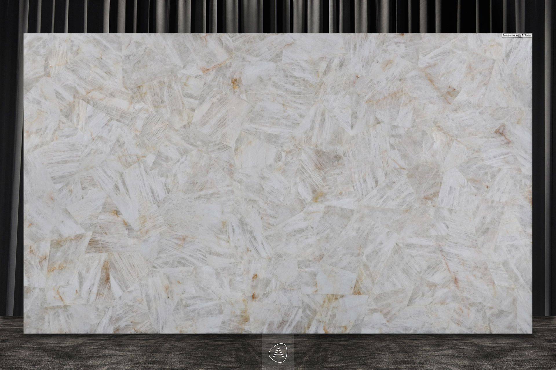 Lumen Quartz Giant