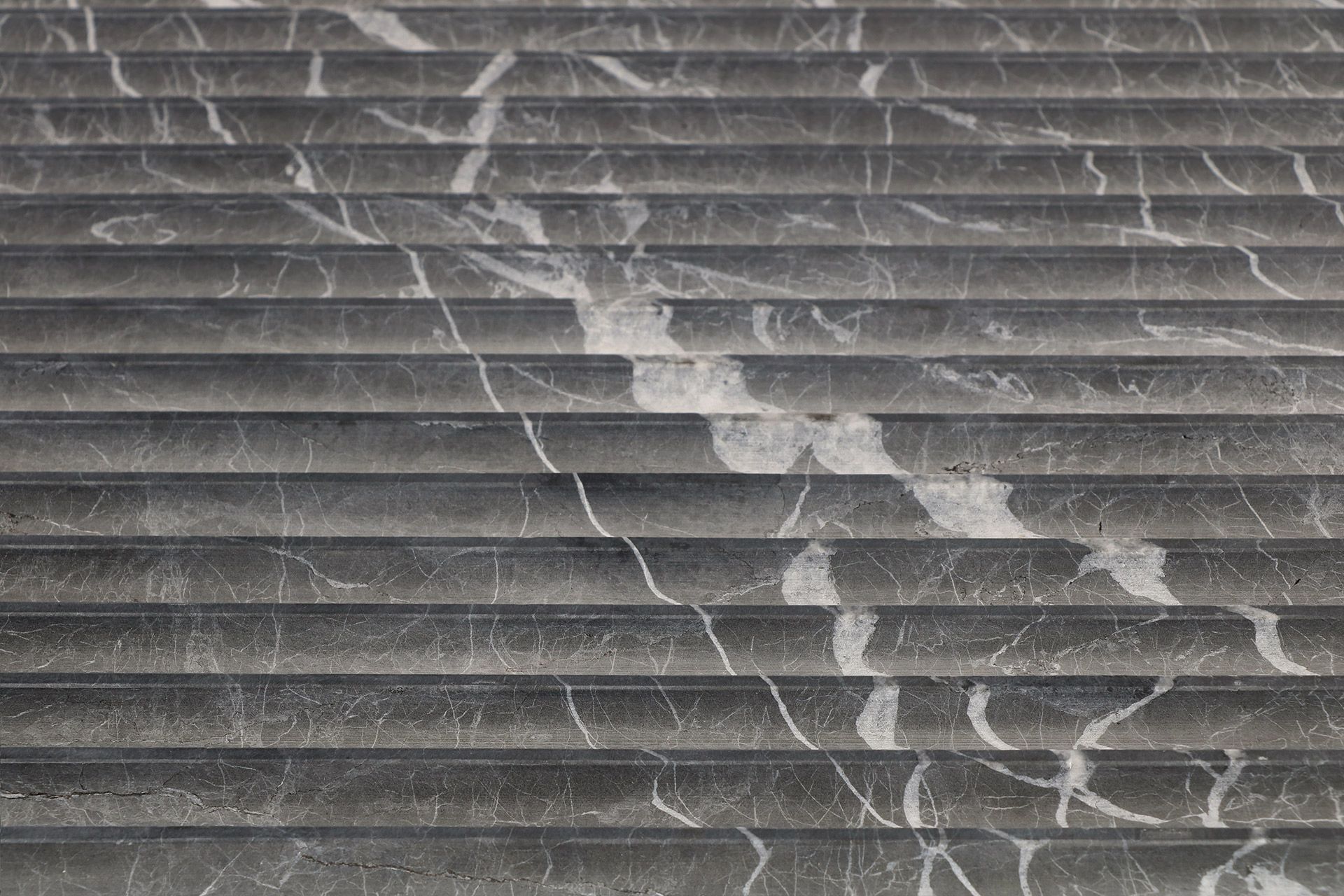 New Marquina Flut Finish