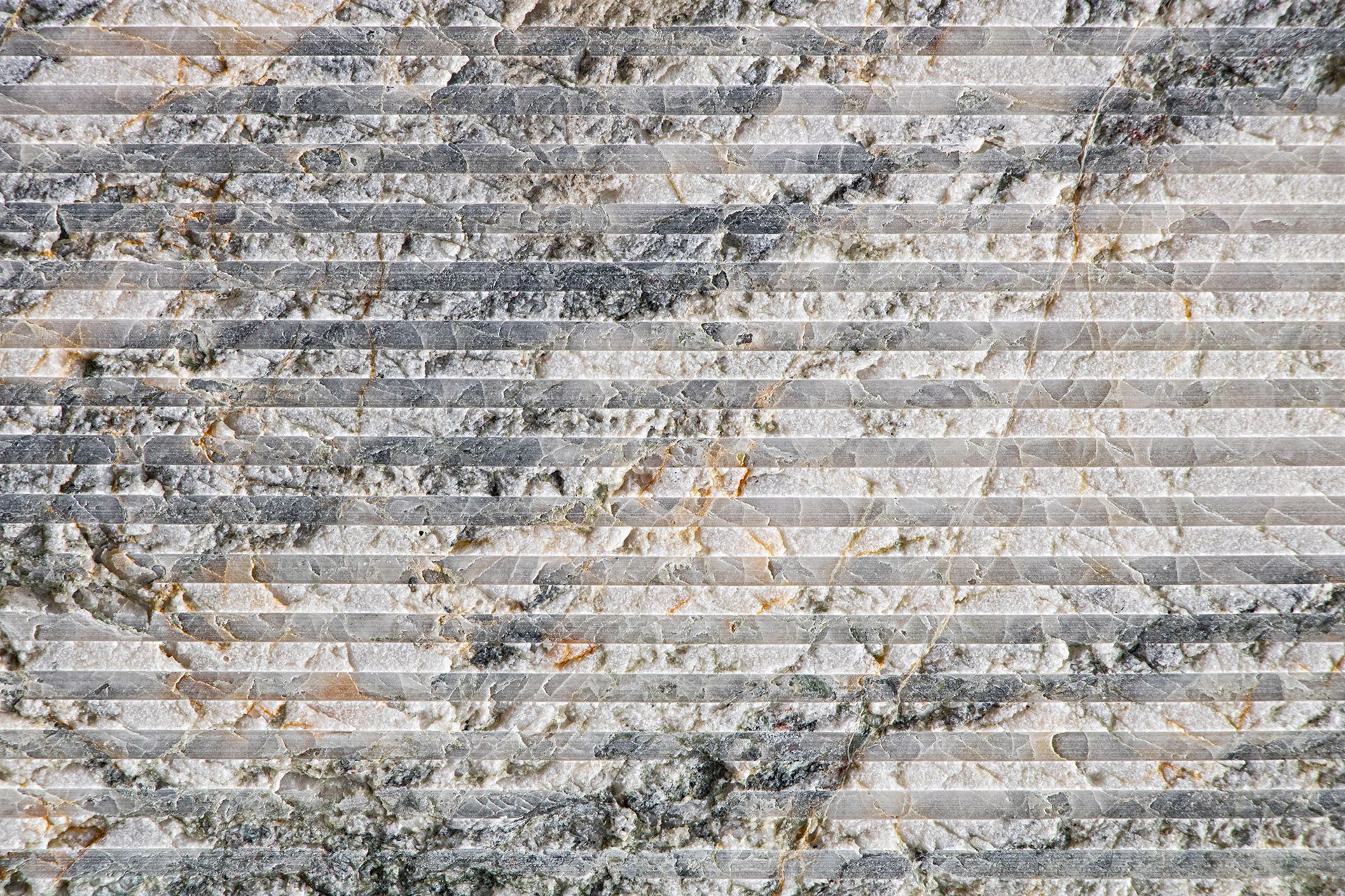 Quarzite Cielo Ribbed Finish
