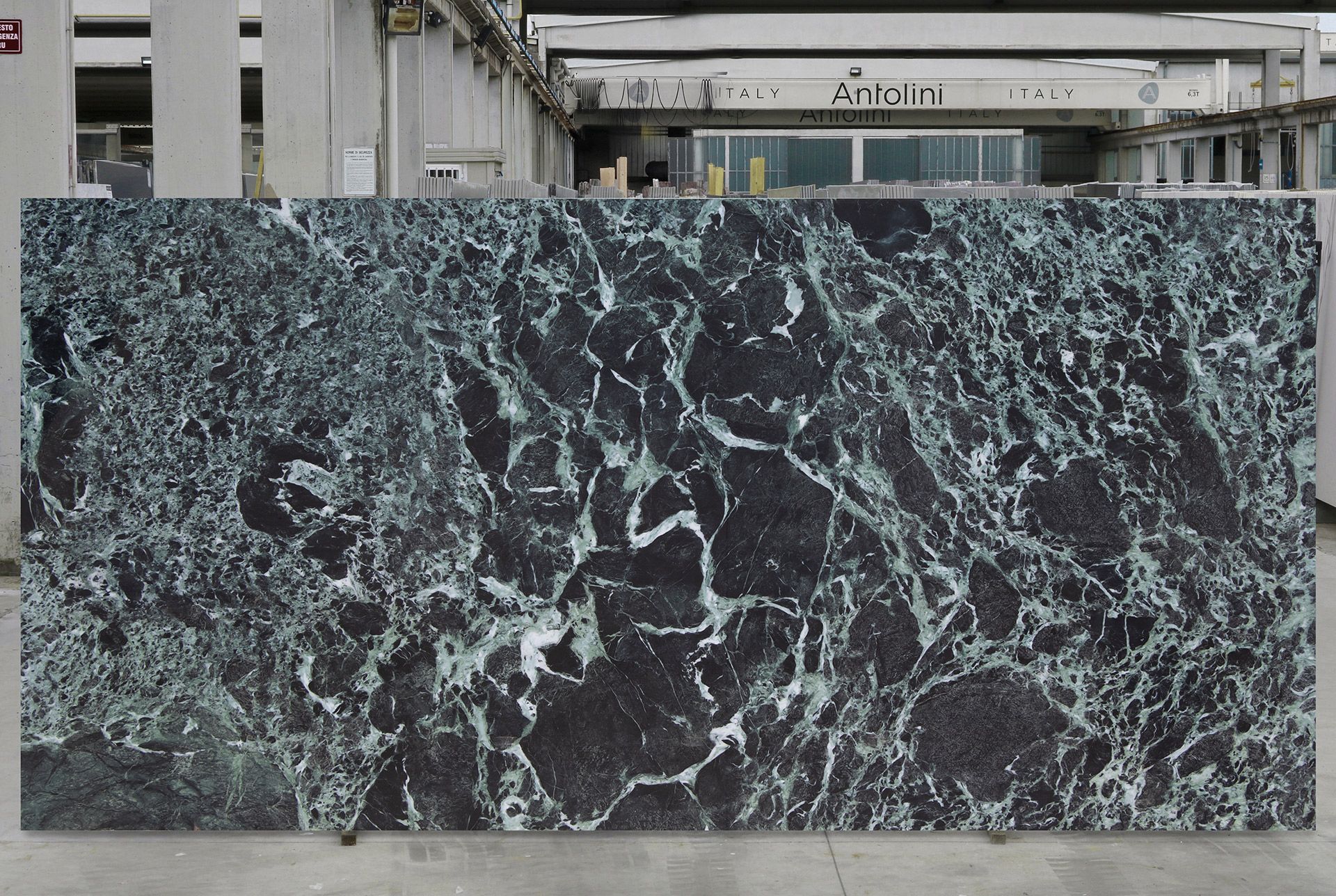 Verde Alpi Tech