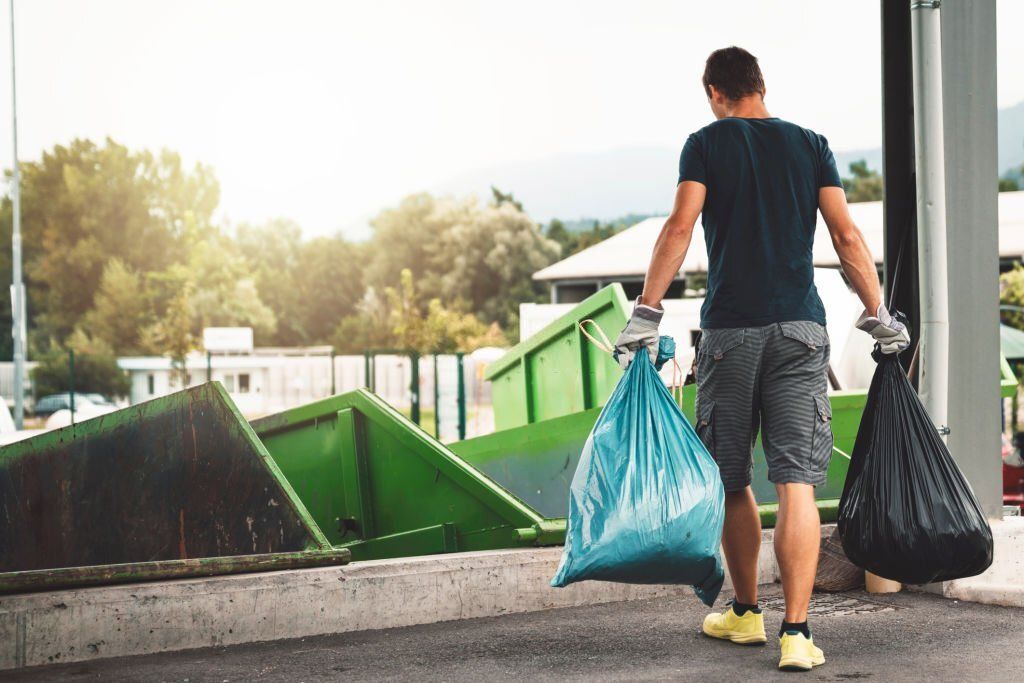 Trash Pickup in Evansville