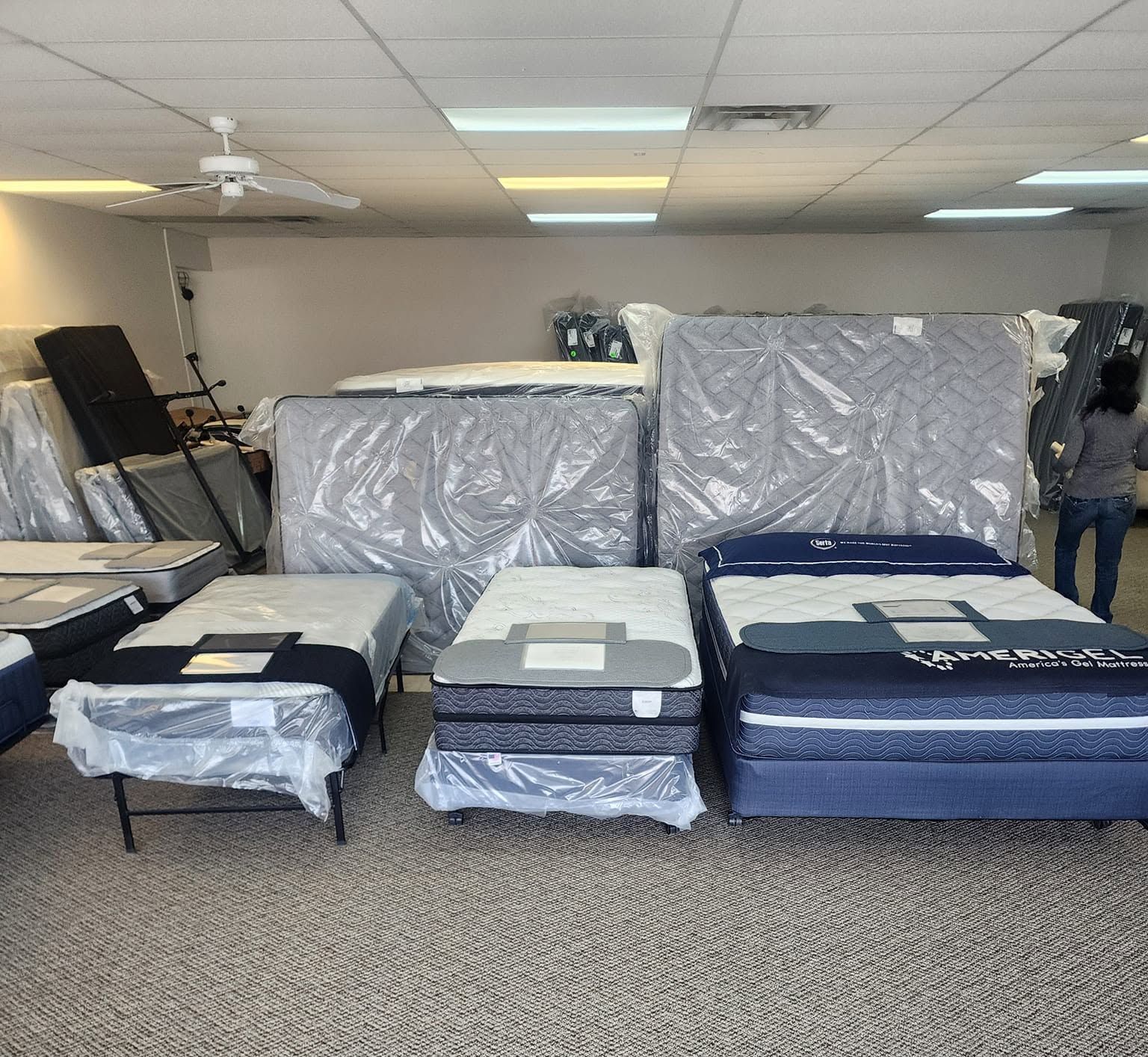 showroom at Derby Mattress