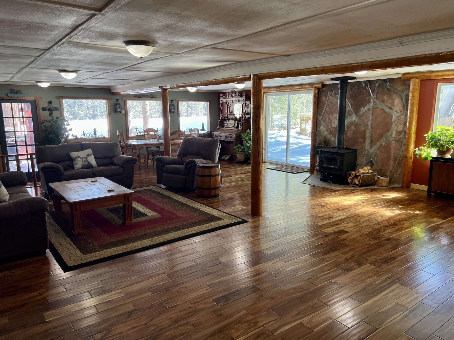 Sunshine Mountain Lodge and Cabins, Allenspark, Colorado