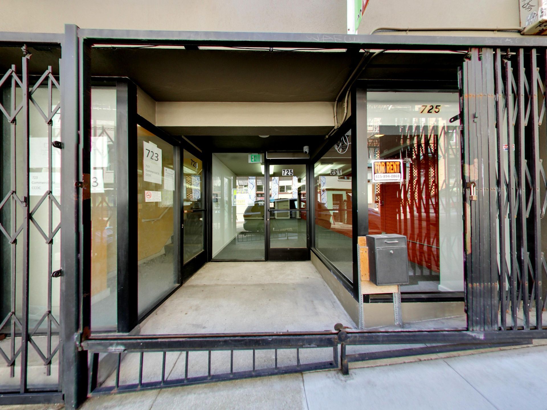 front of 716 sacramento san francisco office space