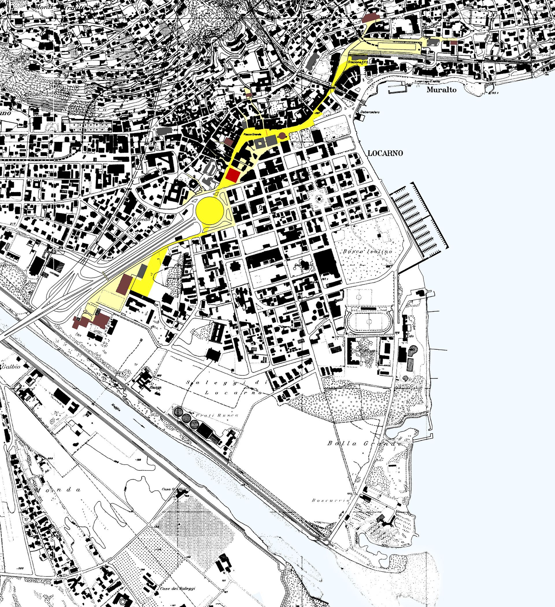 Mappa di una città, con una linea gialla che evidenzia un percorso, vicino a uno specchio d'acqua.