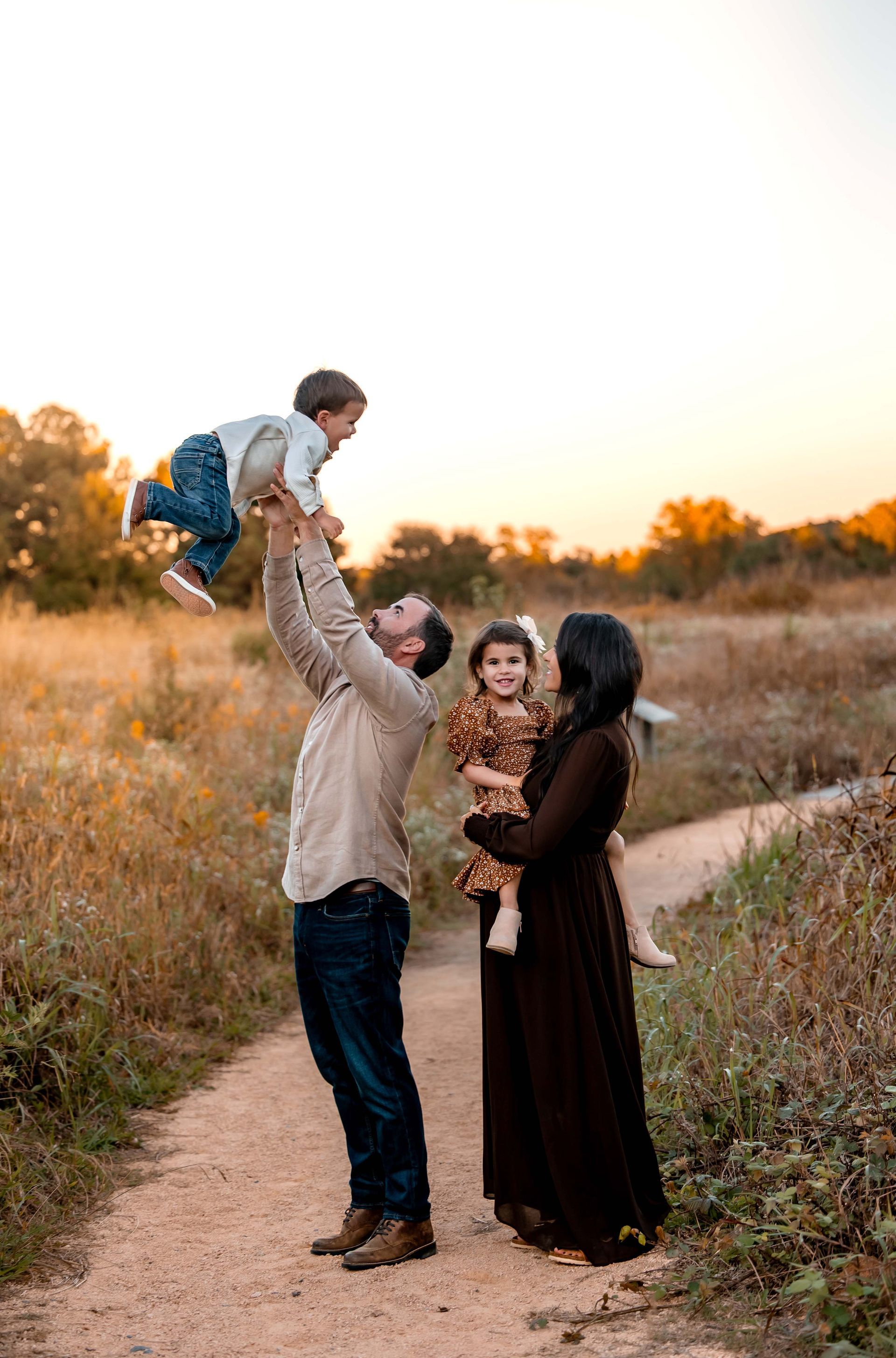 Family portrait session during fall golden hour at NCMA in Raleigh, North Carolina
