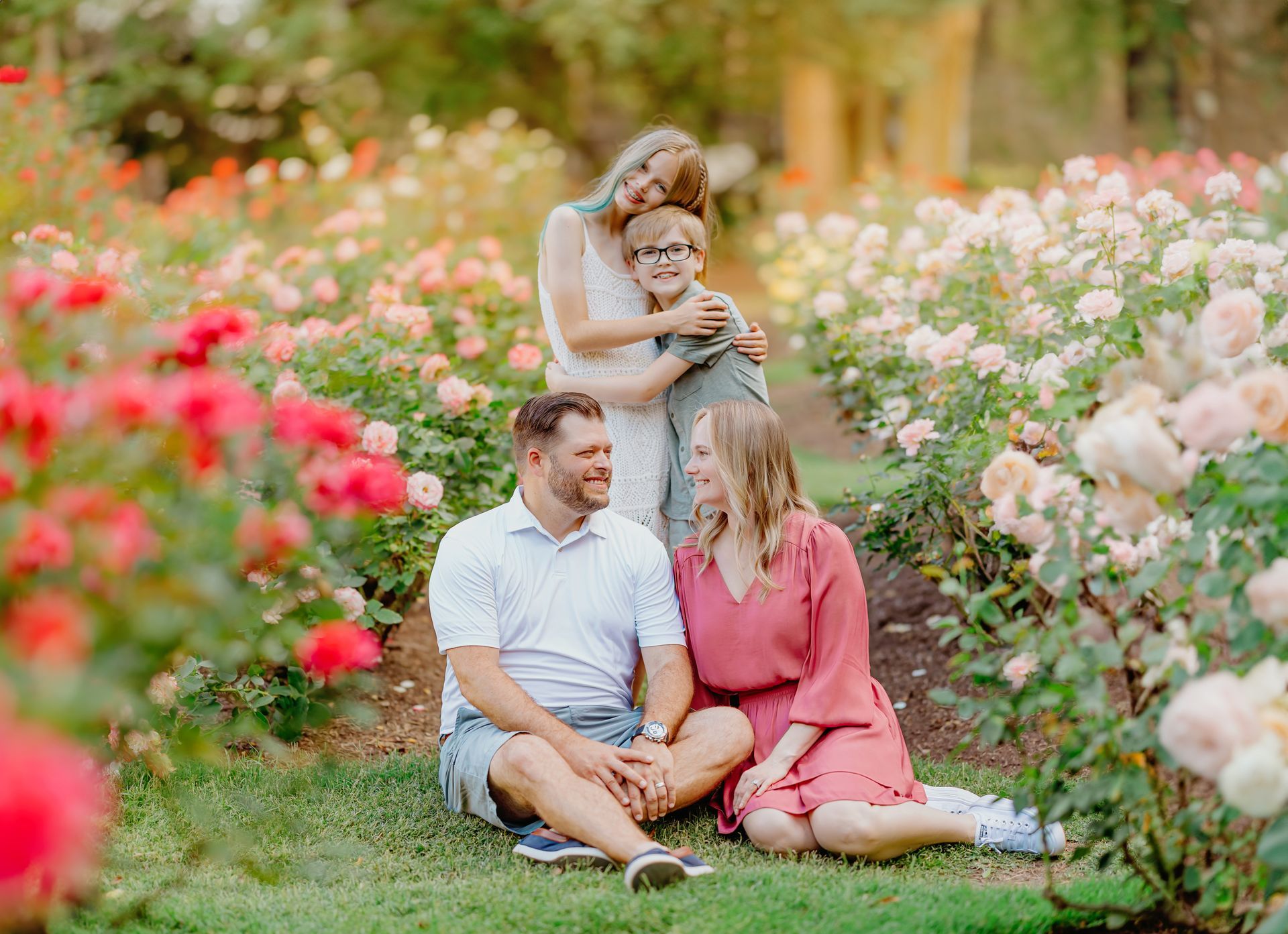 Family portraits at the Raleigh Rose Garden