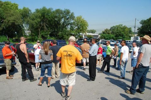 Customers Gather Outside — Nashville, TN — Martin’s Wrecker Service Customers Gather Outside — Nashville, TN — Martin’s Wrecker Service