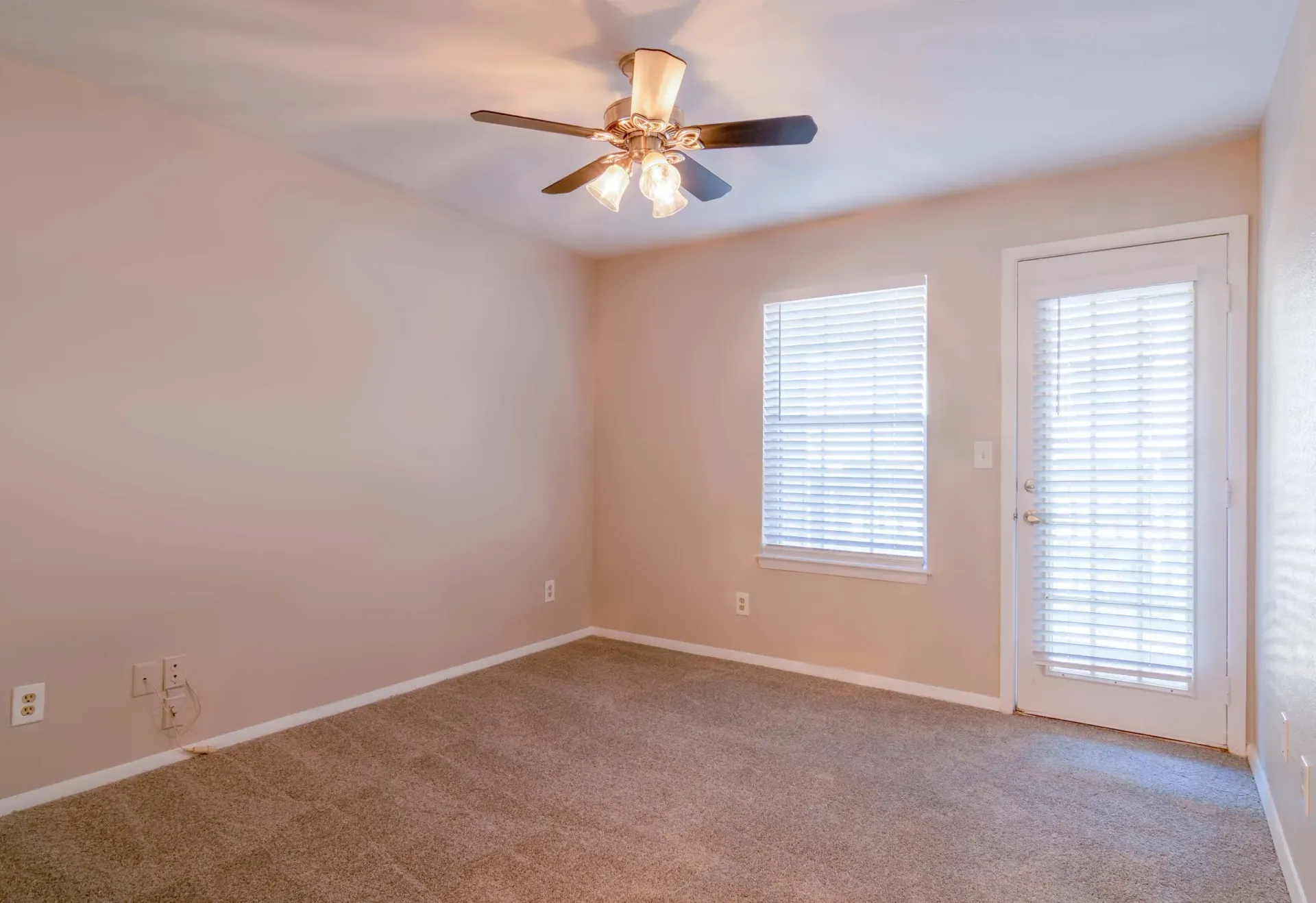 Spacious bedroom with large windows at 2100 Defoors Westside Atlanta apartment