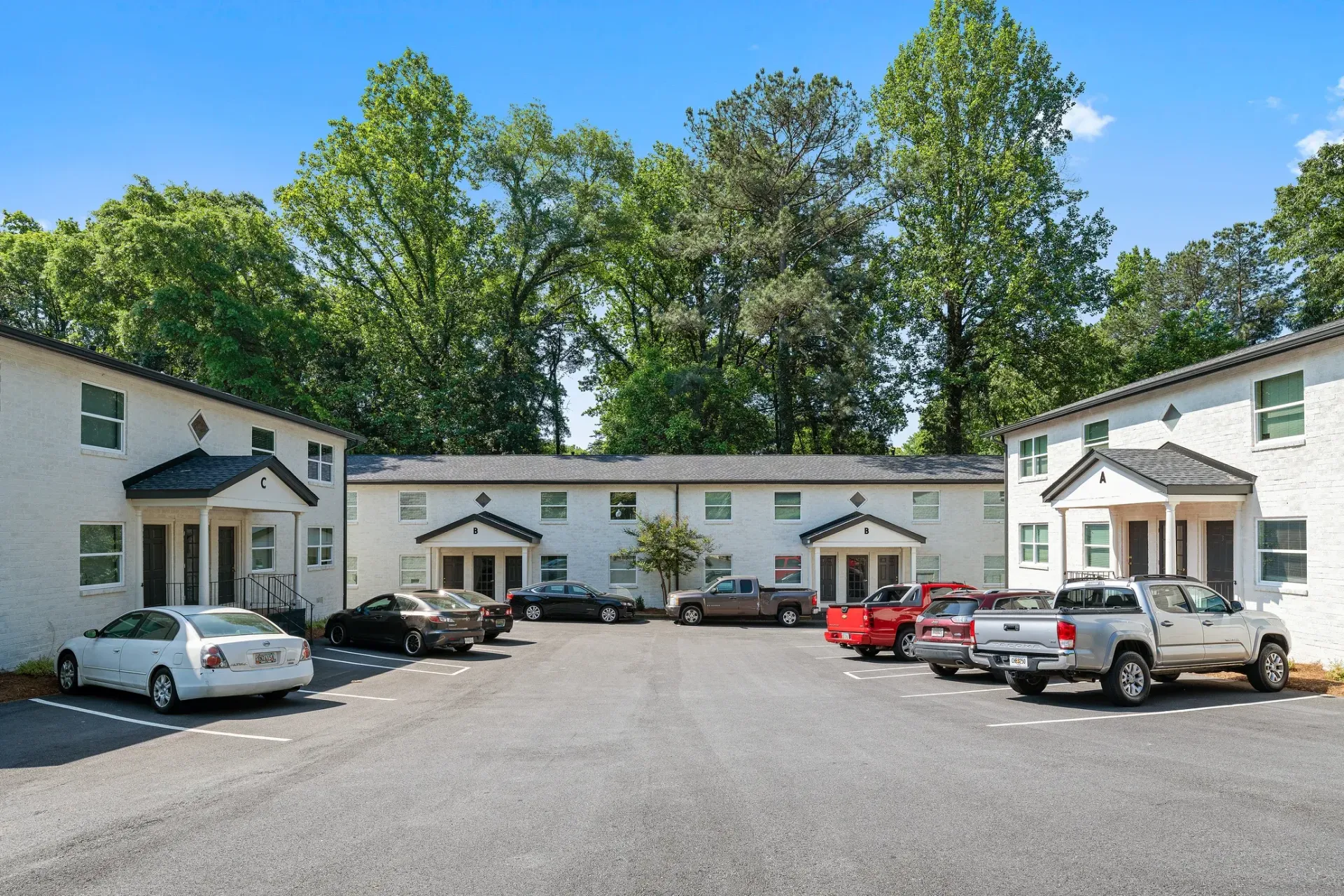 Collier Flats apartment community in Atlanta GA