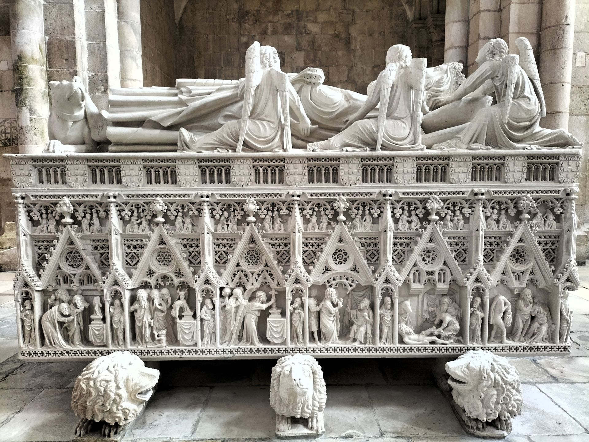 The Amity Family Tours Activities Historic Alcobaça Abbey Gothic Portuguese Love Story
