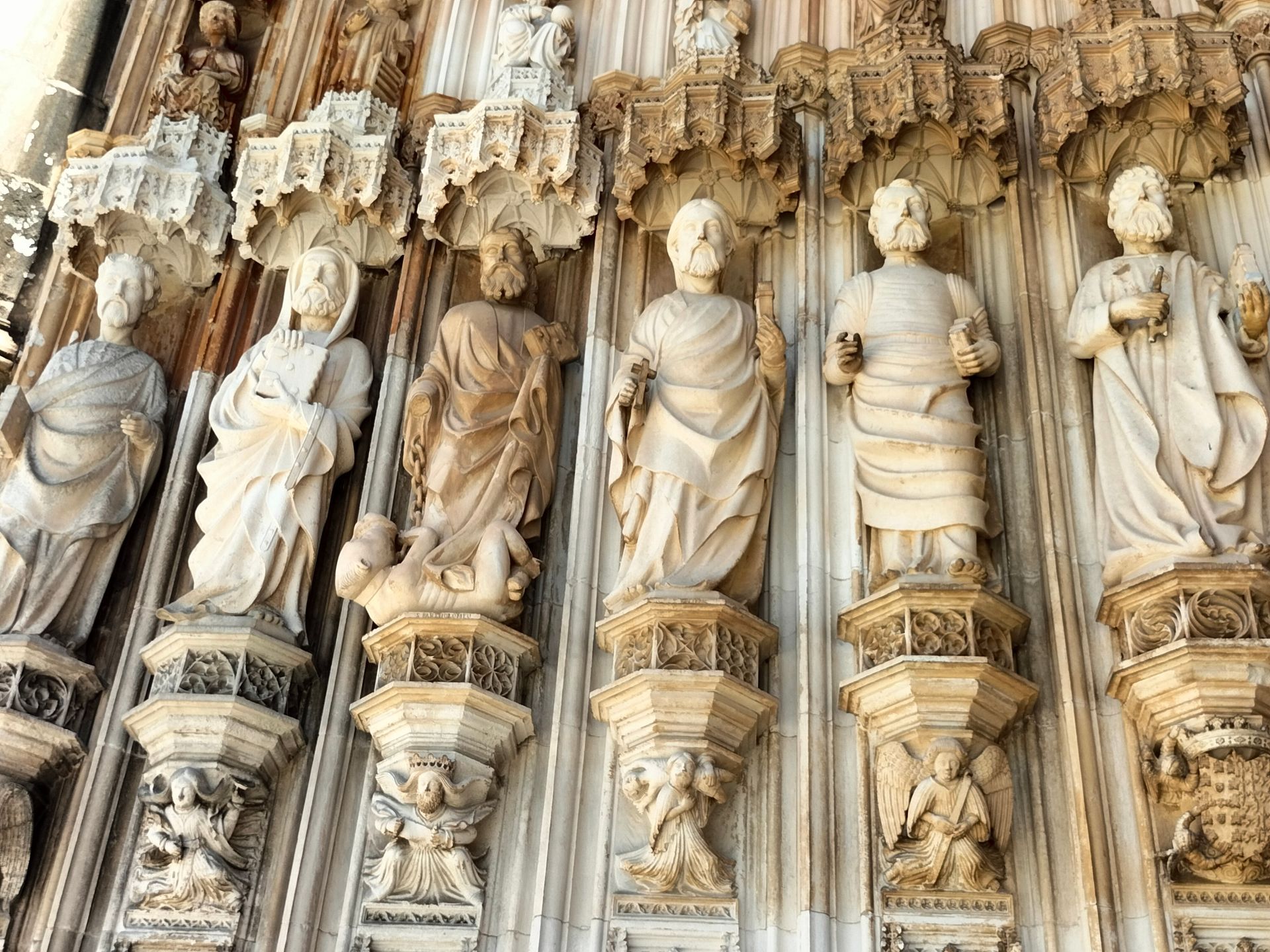 The Amity Family Tours Portugal Batalha Medieval Monastery Gothic Bible