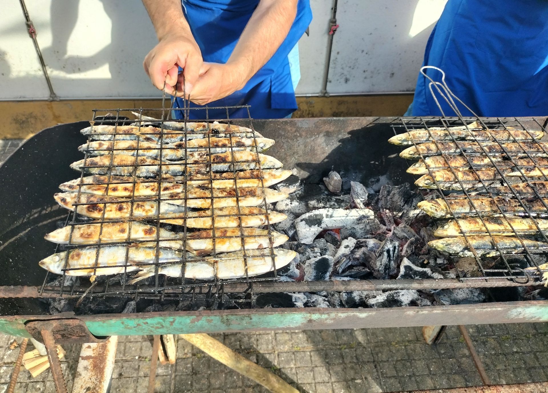 The-Amity-Family-Tours-And-Activities-Nazaré-Portugal-Landscape-Atlantic-Giant-Waves-Grilled-Sardines