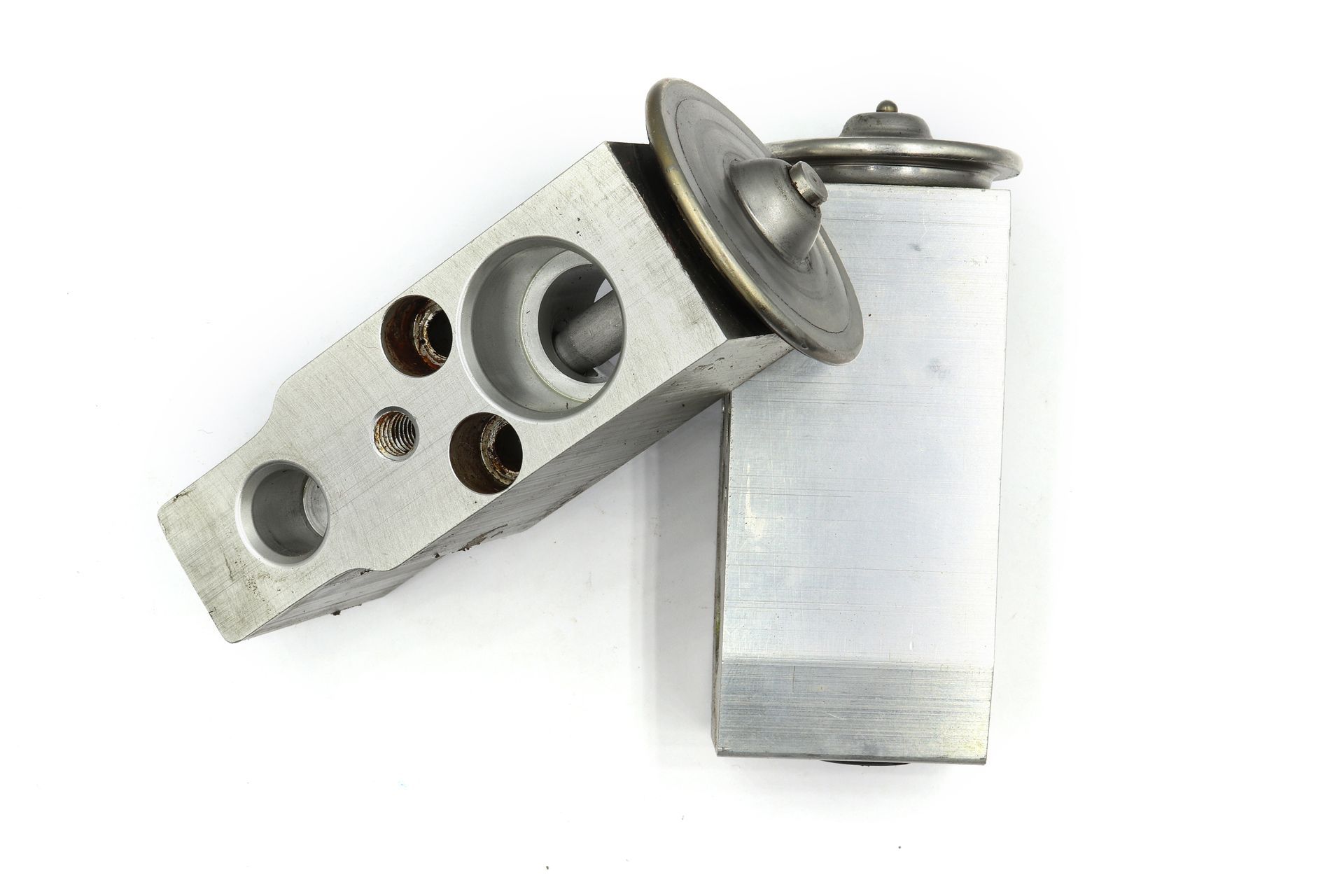 Car AC Thermal Expansion Valve Replacement | Lancer Service