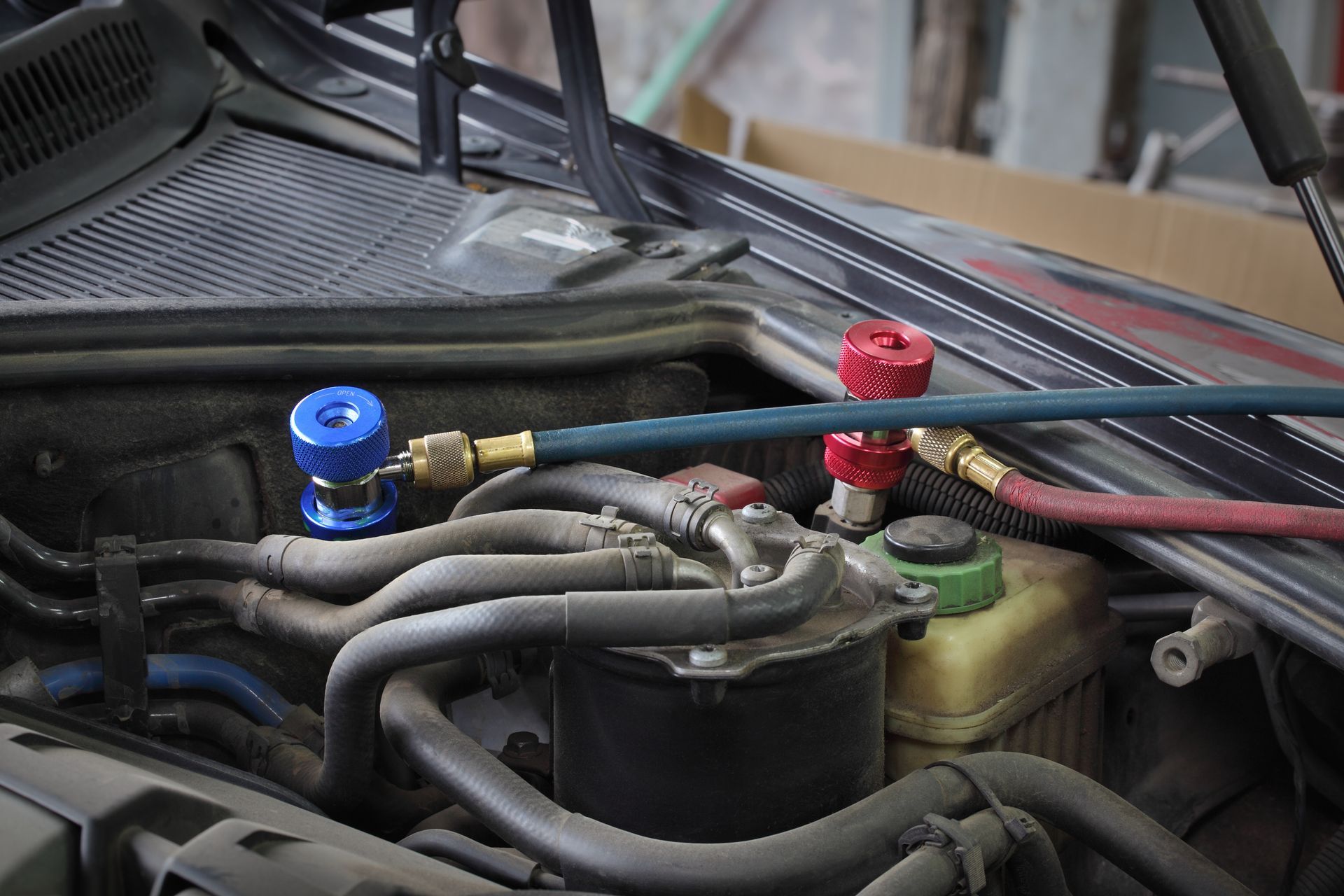 Auto AC Recharge Services | Lancer Service