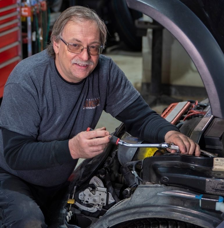 Maintenance Service | Lancer Service