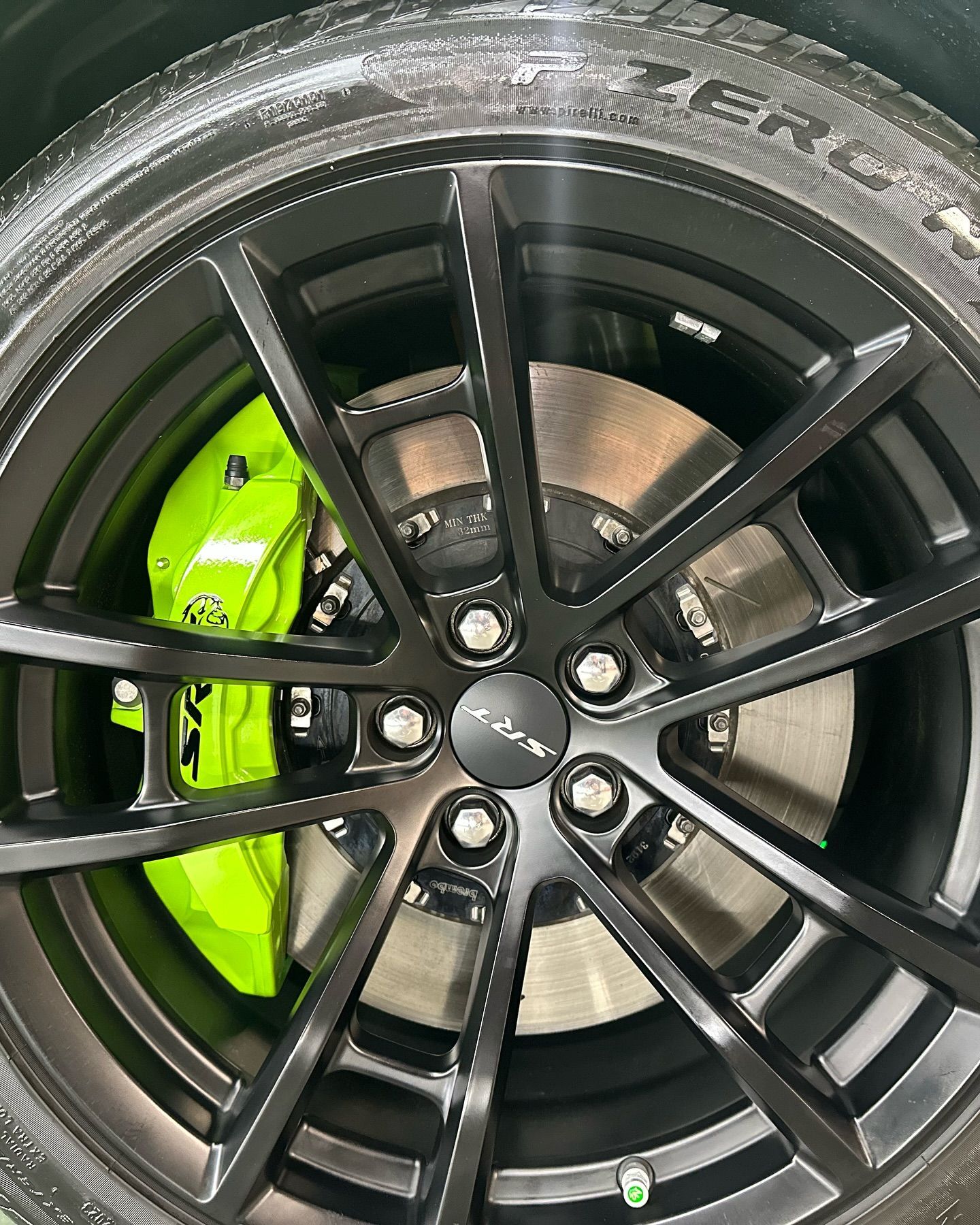 DODGE CHALLENGER JAILBREAK