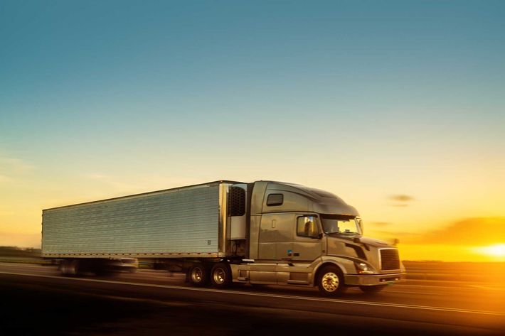 A big truck — Russellville, AR — Hodges Heavy Duty Truck Parts & Service