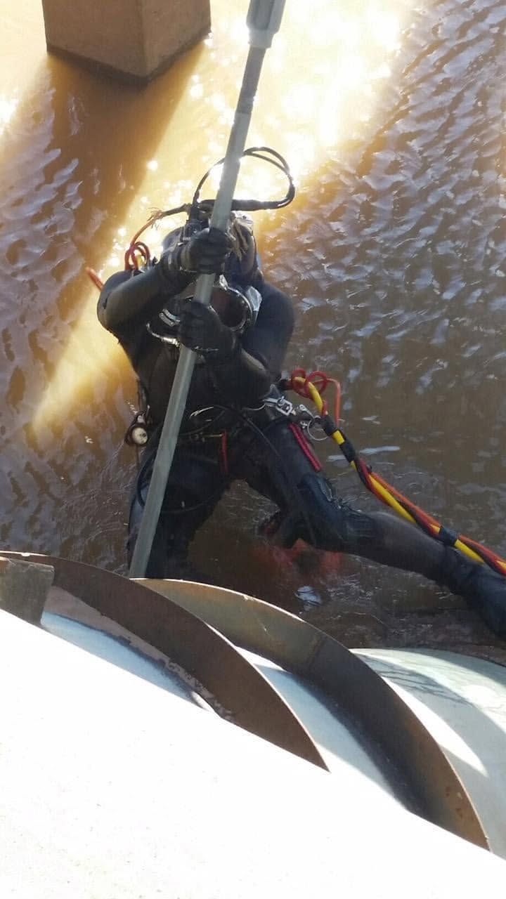 Mark V Diving & Dredging Services