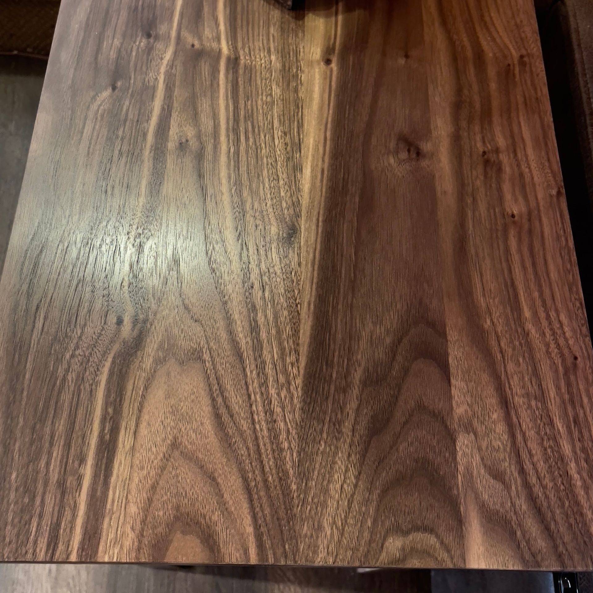 A close up of a piece of wood showing the grain