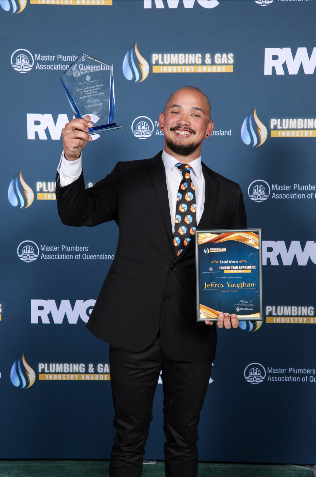 James Giles Plumbing Pty Ltd Employee became the Winner of 4th Year Apprentice of Year Award at the MPAQ Awards in 2024