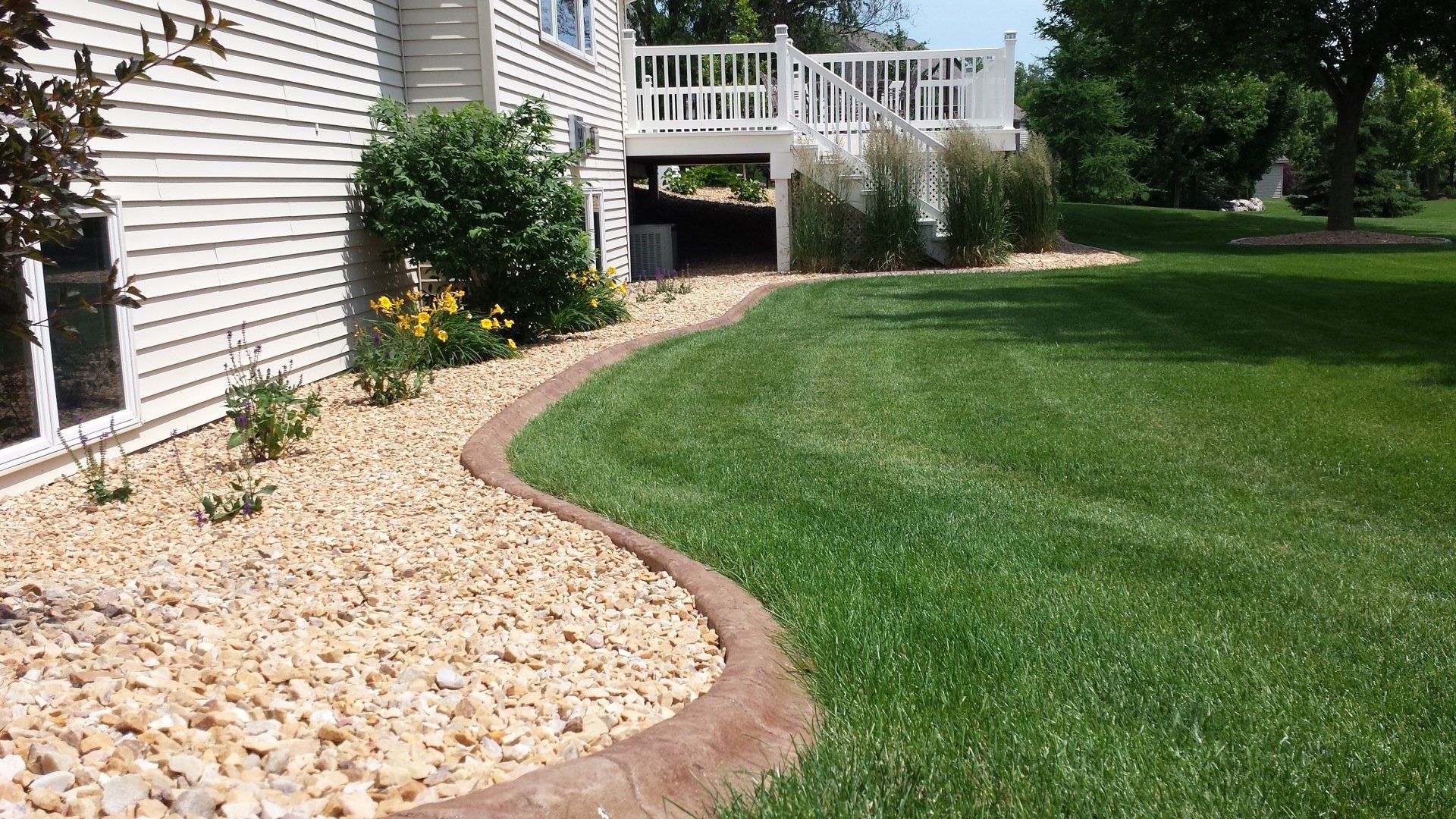 best landscape edging for Wisconsin