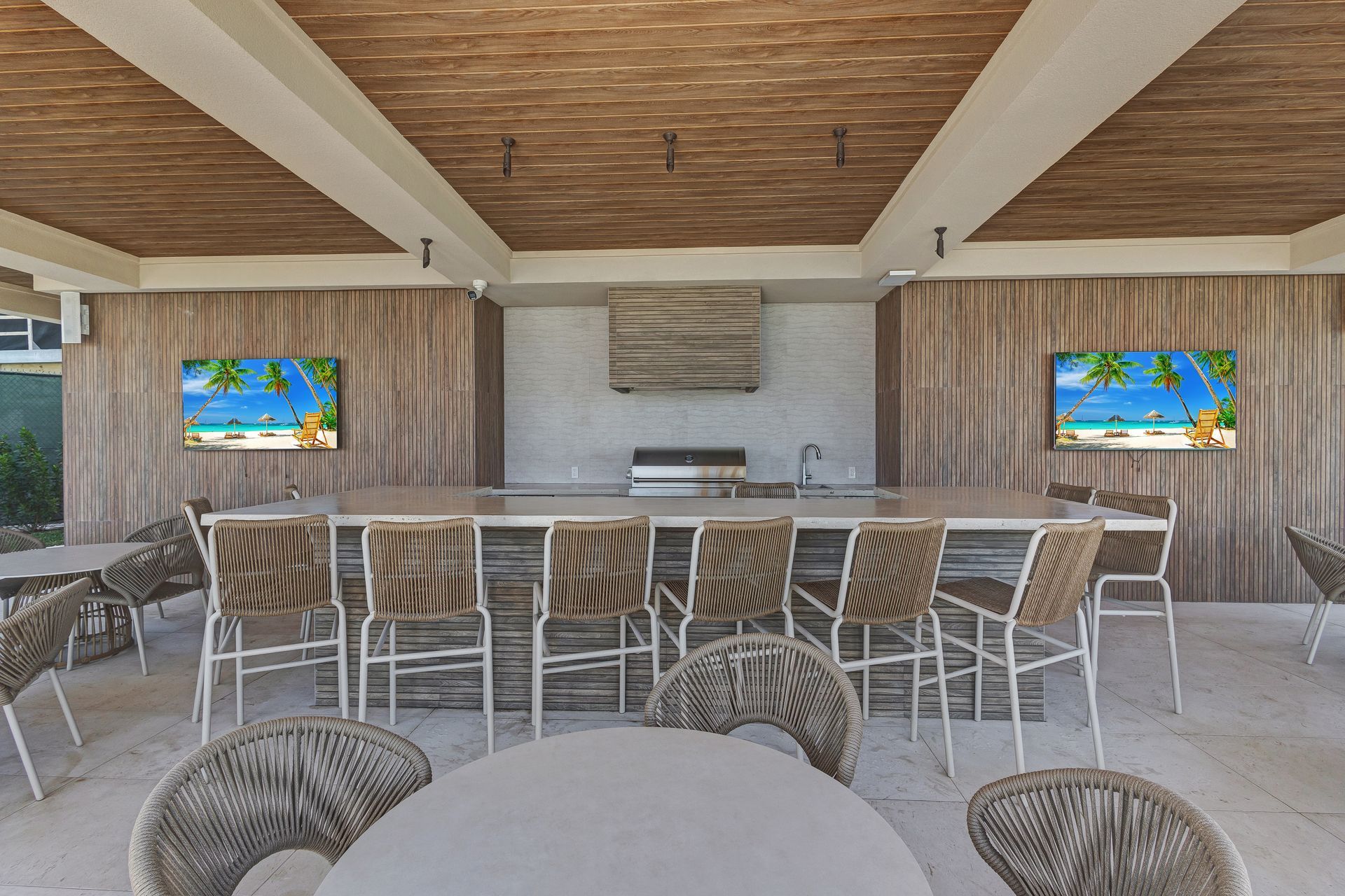 Exclusive Bond Vacations rental with ocean views in The Bahamas