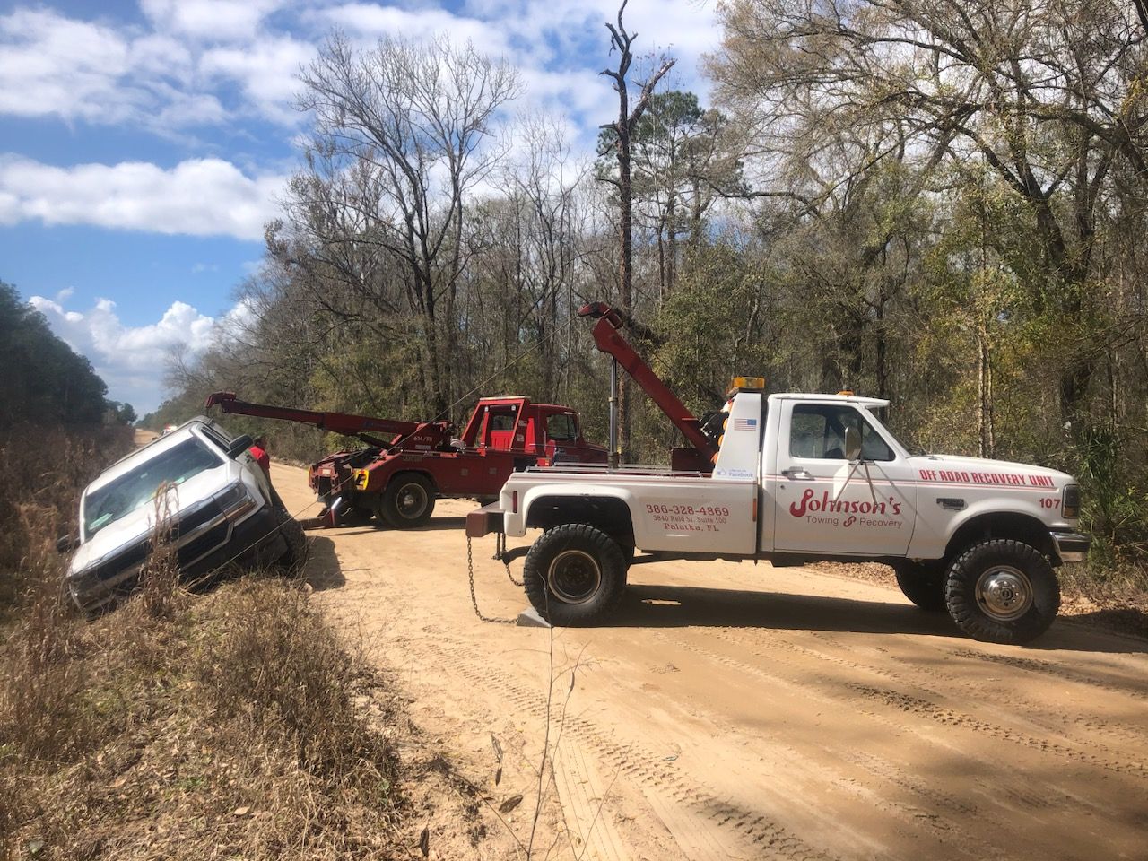 Towing & Recovery Gallery Palatka, FL Johnson's Towing