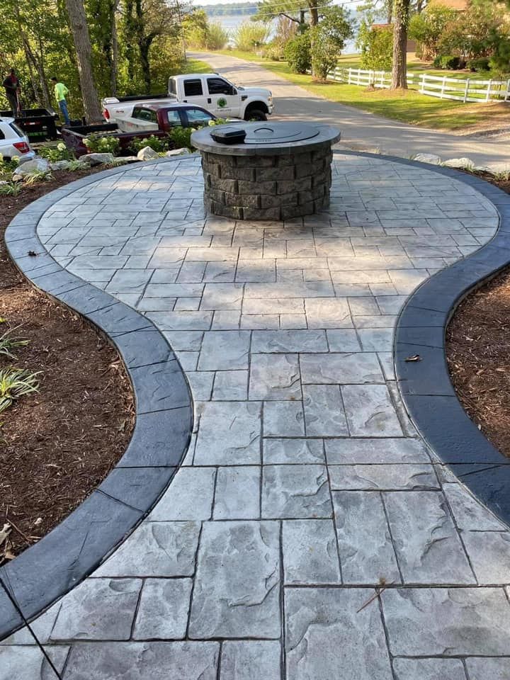 Concrete Cowboys Contracting LLC Top Rated Concrete Driveway & Patio