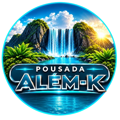 Logo circular da Pousada Além-K com cachoeira, montanhas, céu azul e água turquesa.
