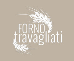 Logo bianco “Forno travagliati” con spighe di grano su sfondo beige.