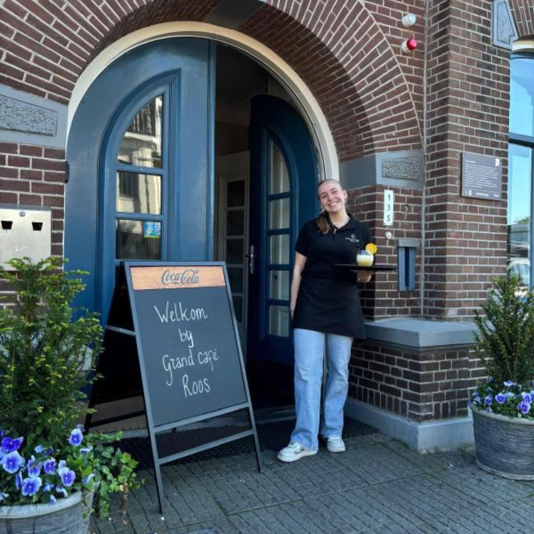 Team van Amicitia Lekkerkerk heet gasten welkom
