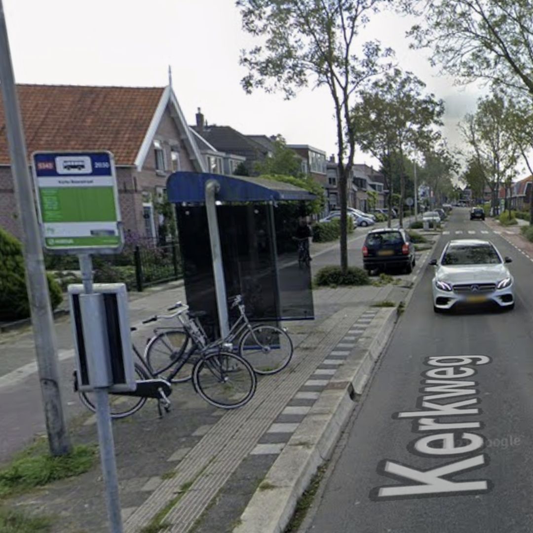 Met openbaar vervoer naar Amicitia