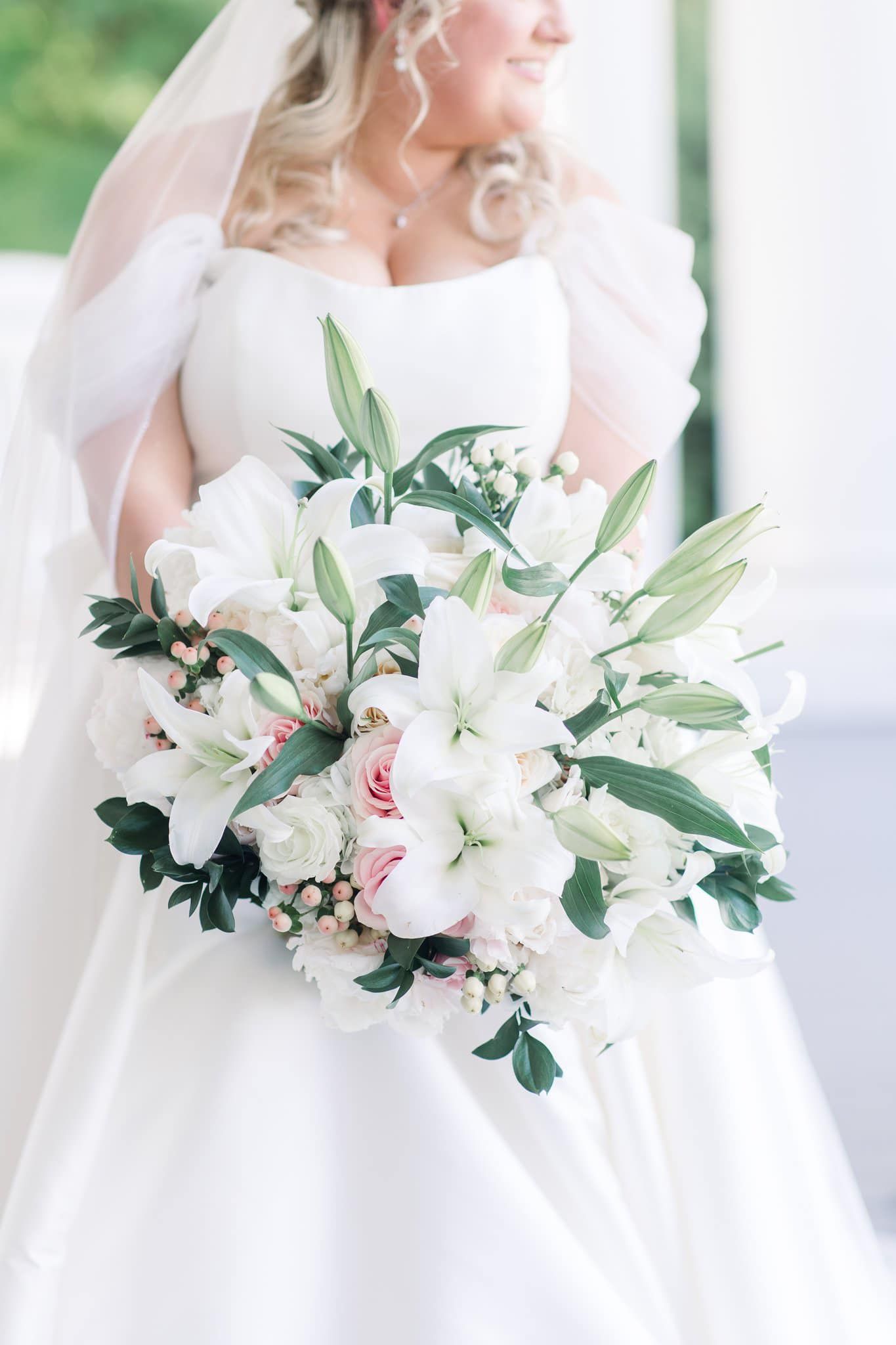 Fincastle Country Club Bluefield Va Bride's Bouquet made by Designs by Barb and James