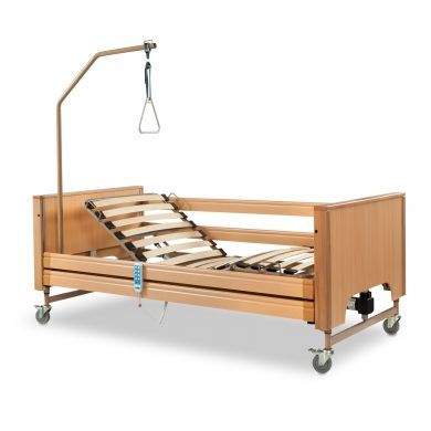 Stanza con letto matrimoniale